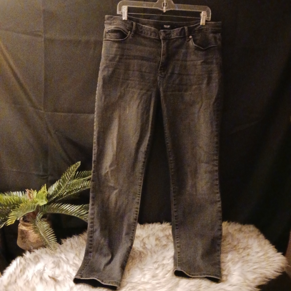 Vera Wang Gray Skinny Jeans sz 16